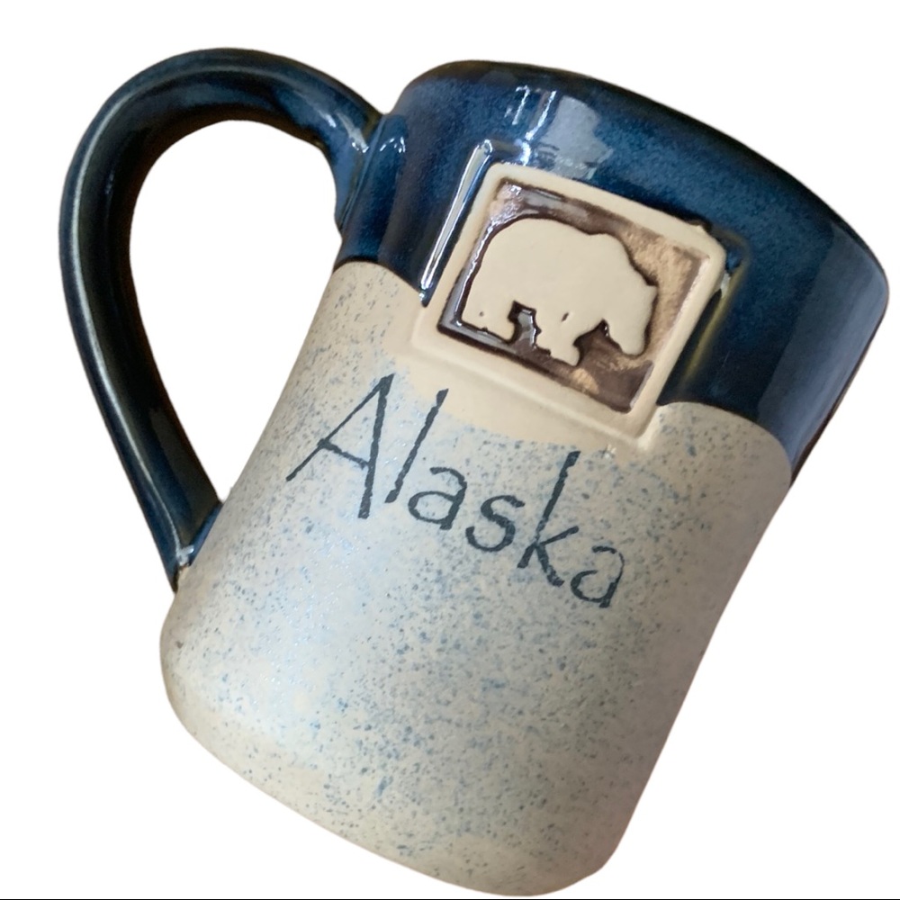 NEW Alaska Bear Souvenir Glazed Stoneware Coffee Cup Tea Mug Blue Gray